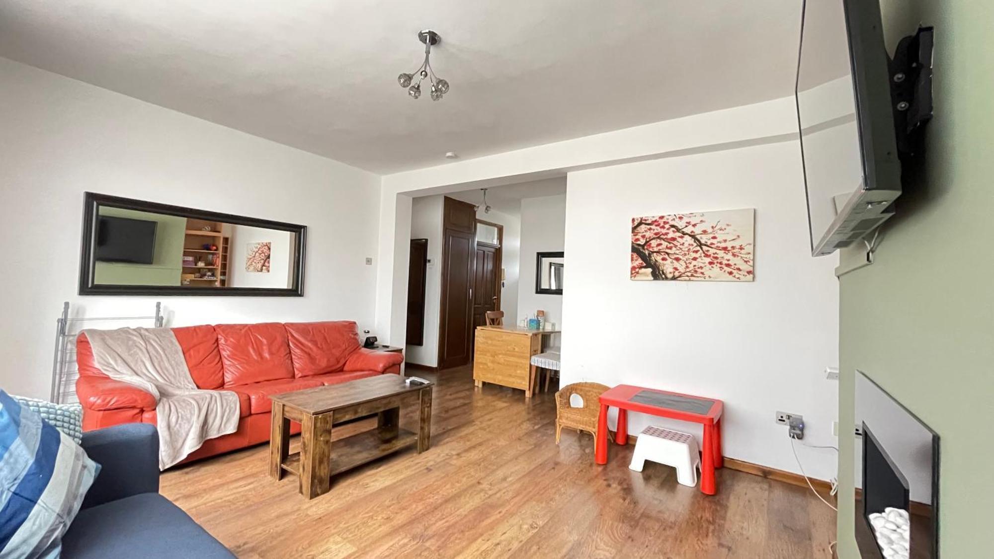 2 Bedrooms 2 Stations Londres Exterior foto